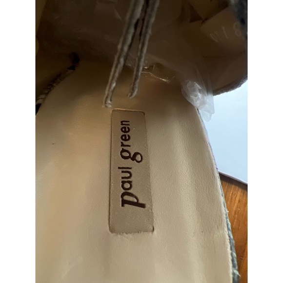 Paul Green Black and Gray Ankle Boots with Textured Sole - Picture 7 of 8